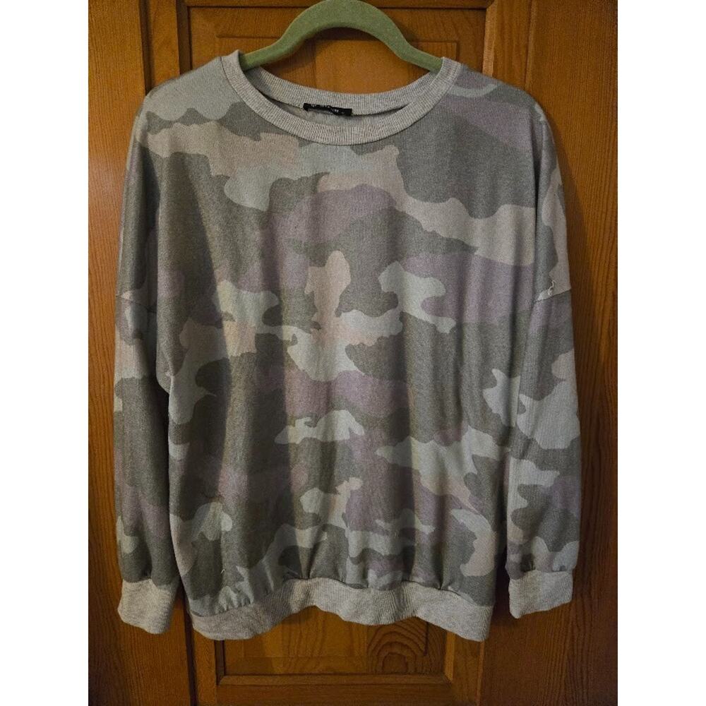 BTFBM Sweater Women's XL pullover camo print gray purple green soft and cozy